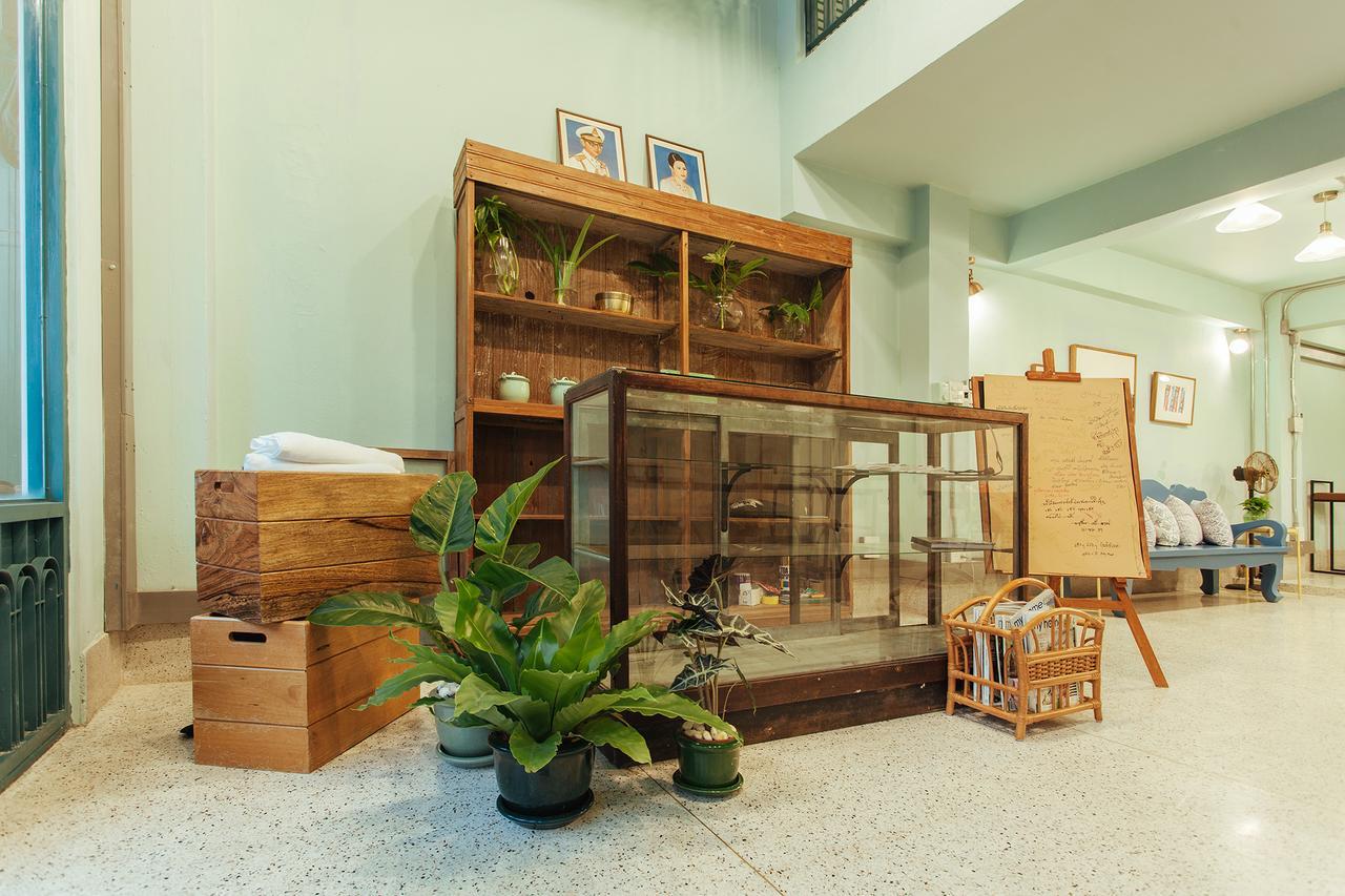 טראנג A Local Something Hostel מראה חיצוני תמונה