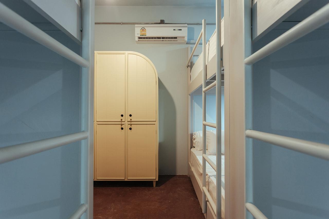 טראנג A Local Something Hostel מראה חיצוני תמונה