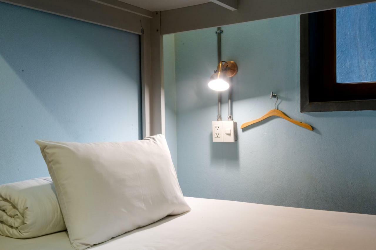 טראנג A Local Something Hostel מראה חיצוני תמונה